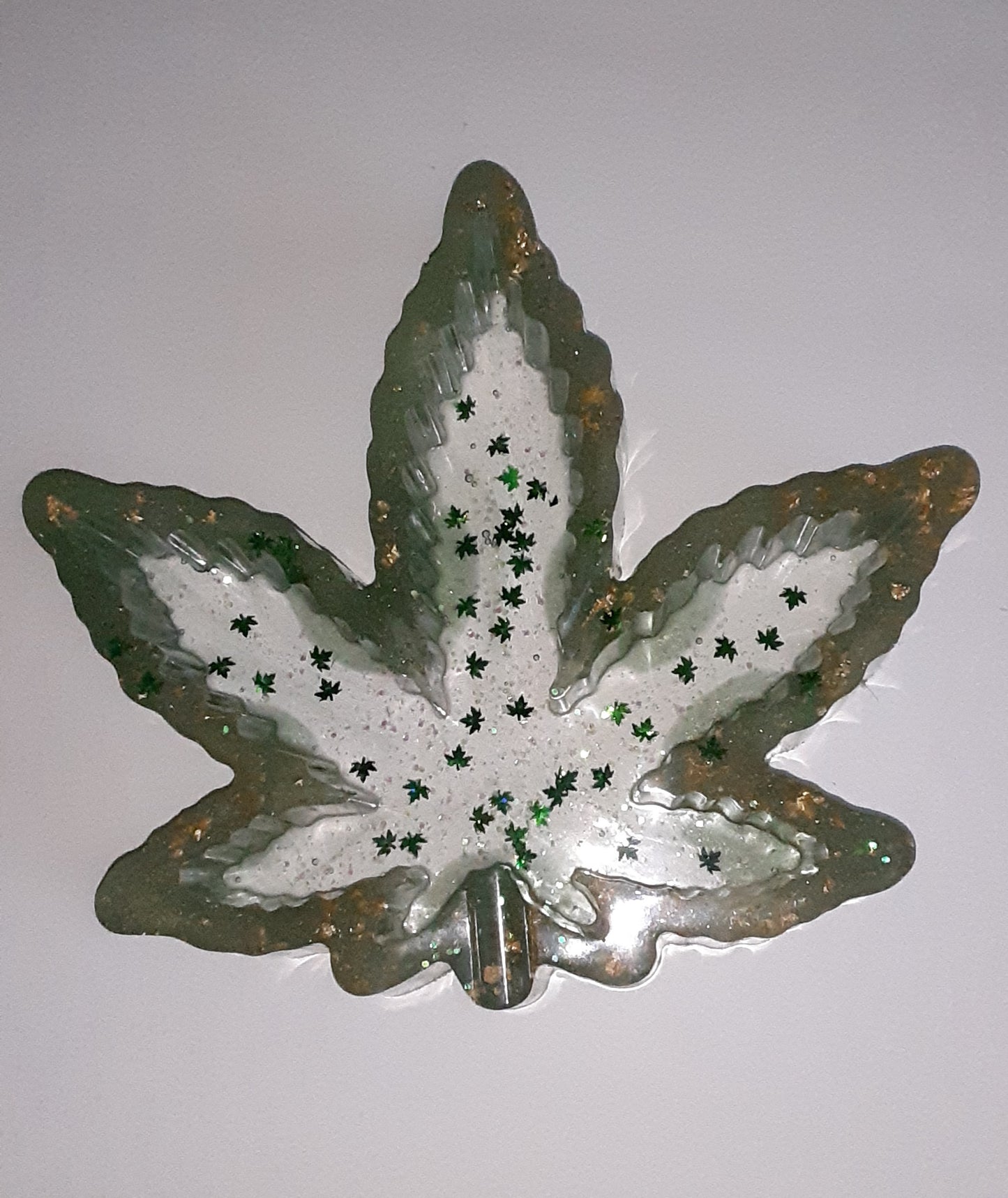 Large Leaf Ashtray